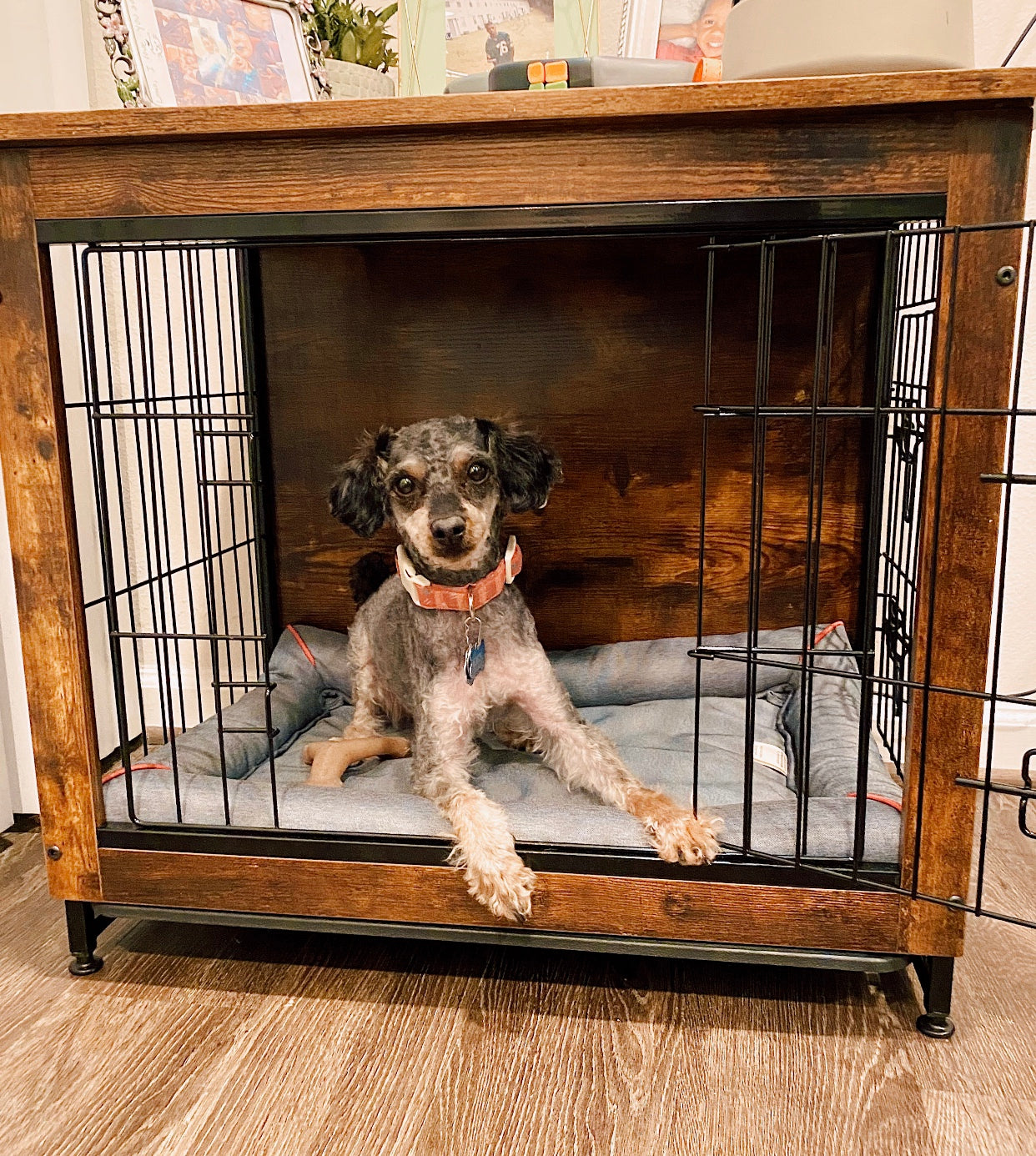 Wooden Dog Crate, Indoor Pet Crate End Table, Dog Furniture with Removable Tray